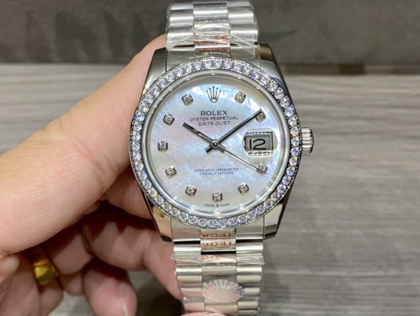 激安ロレックス着用イメージ